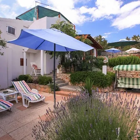 Ferienhaus Robinson Ina 1 Gdinj