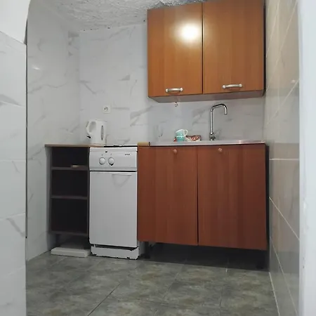 Robinson Ina 1 Gdinj