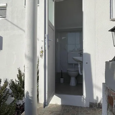 Robinson Ina 1 Semesterbostad