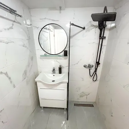 Semesterbostad Robinson Ina 1